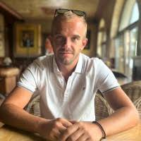 Úvod 10 Lukas manik